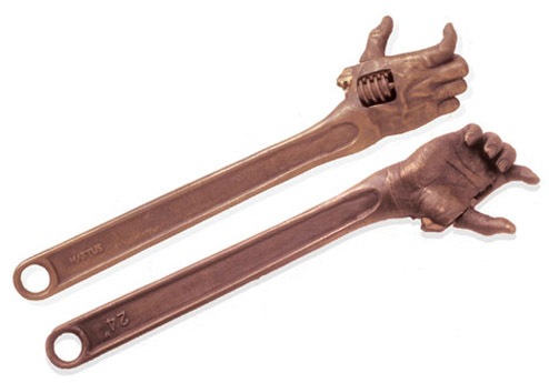 handwrench.jpg