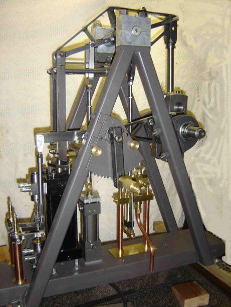 WalkingBeamEngineSmallest.jpg