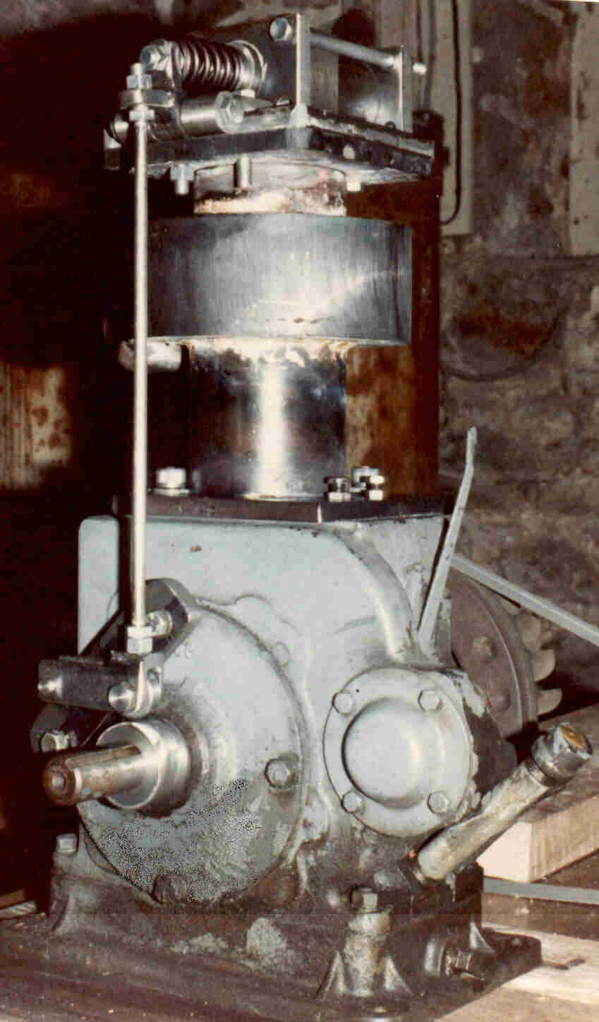 R2 Engine, 4.6BHP, Single Acting Uniflow