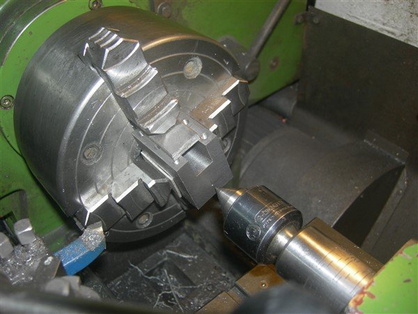 Crossheads (15) (600 x 450).jpg