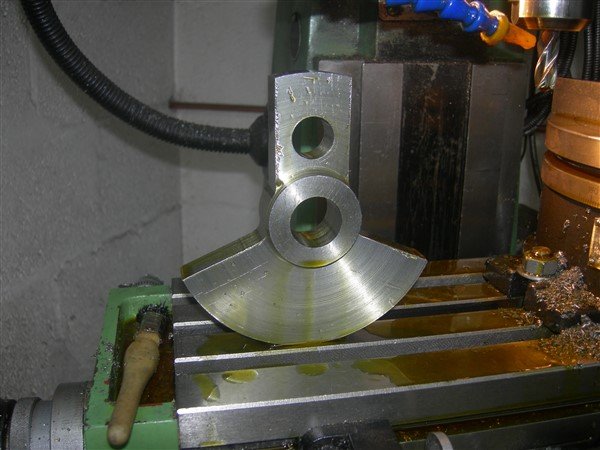 Crank Webs (17) (600 x 450).jpg
