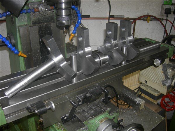 Crankshaft (24) (600 x 450).jpg