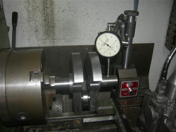Crankshaft (35) (600 x 450).jpg