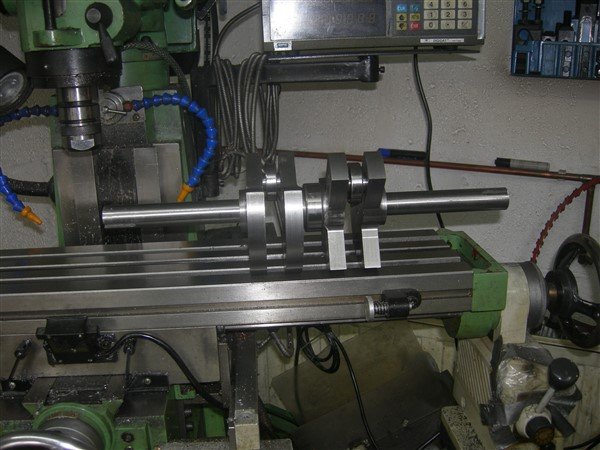 Crankshaft (40) (600 x 450).jpg
