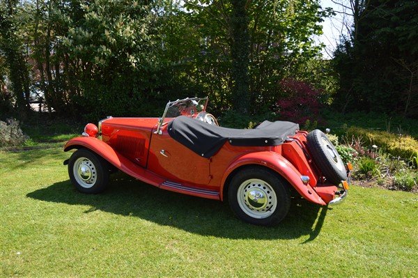 MG TD 1953 (600 x 399).jpg